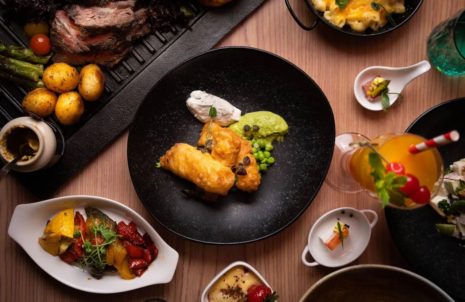 Al Habtoor Grand Resort, Autograph Collection 5*