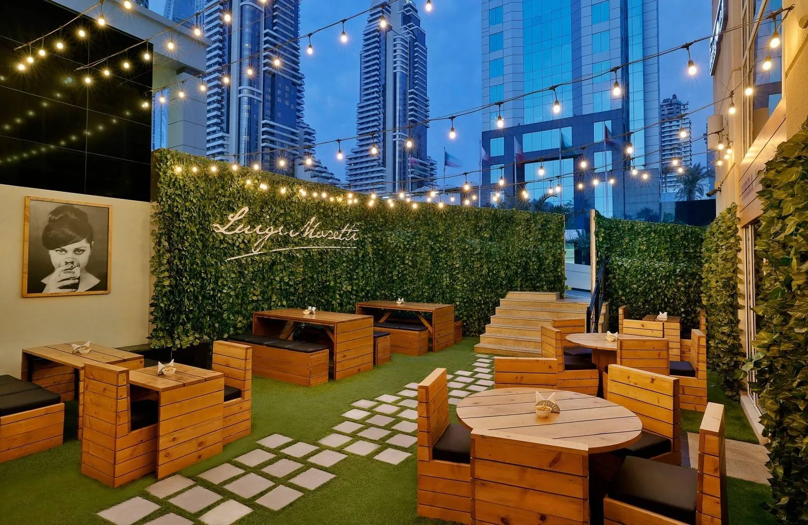 Al Habtoor Grand Resort, Autograph Collection 5*