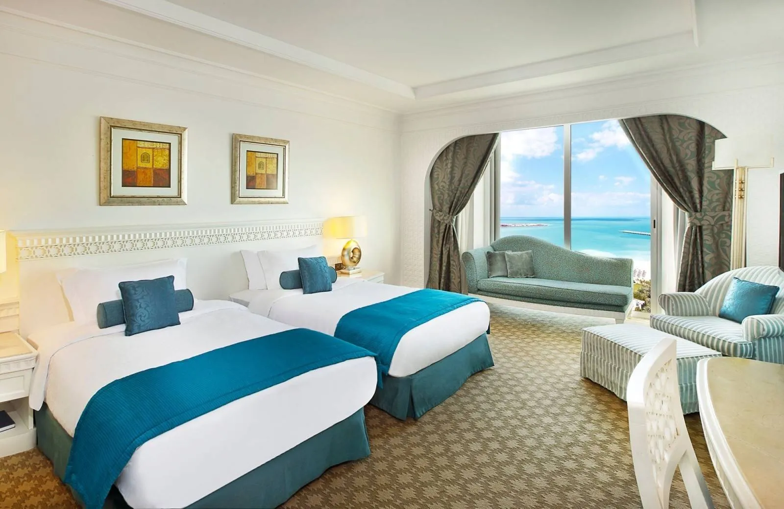 Al Habtoor Grand Resort, Autograph Collection 5*