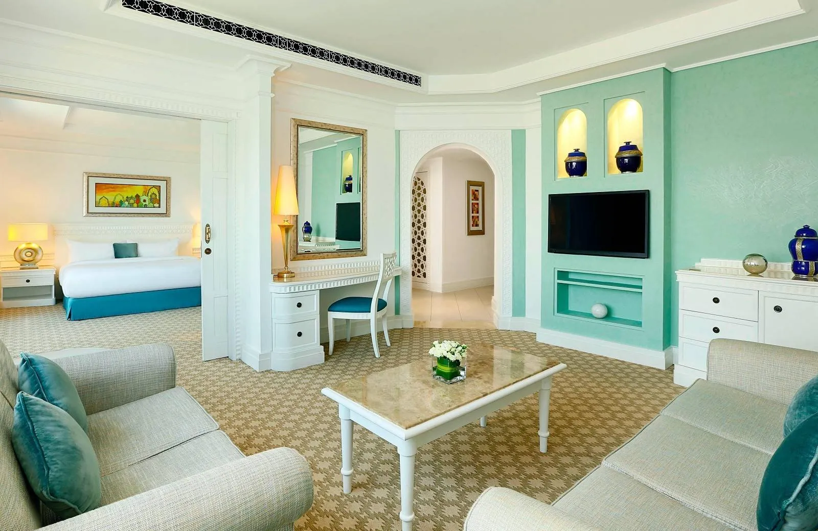 Al Habtoor Grand Resort, Autograph Collection 5*