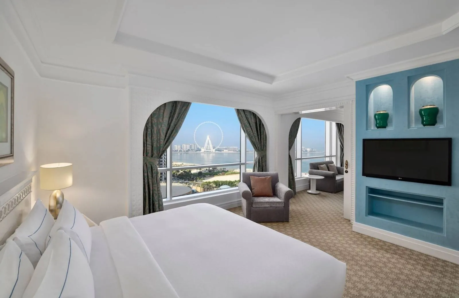 Al Habtoor Grand Resort, Autograph Collection 5*