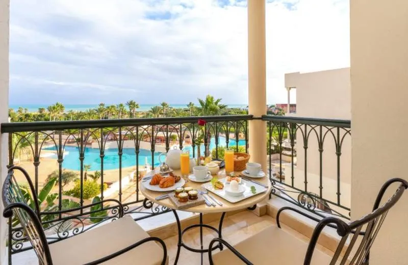 The Residence Tunis 5*