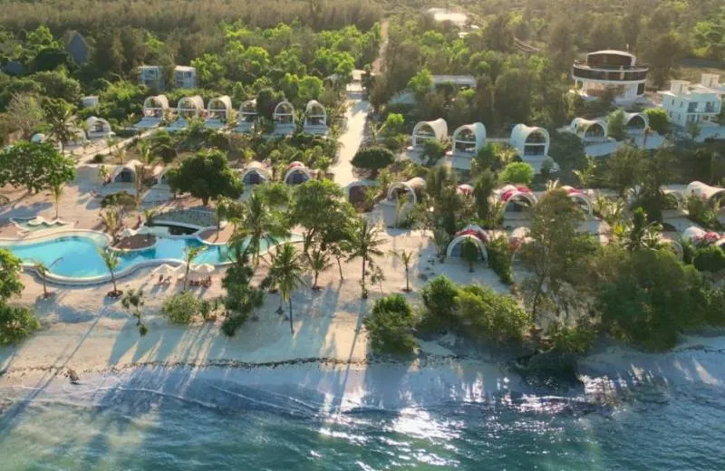 Zanziblue Waves Beach Resort 5*
