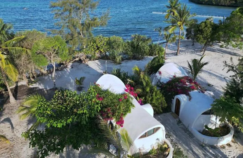 Zanziblue Waves Beach Resort 5*