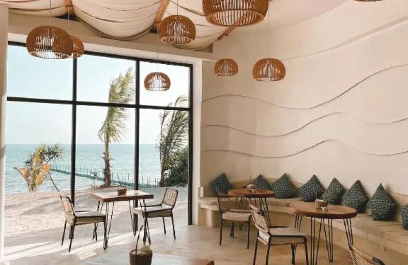 Zanziblue Waves Beach Resort 5*