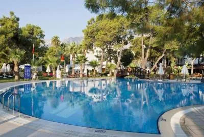 Seven Seas Hotel Life 5*