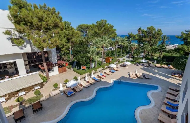 Seven Seas Hotel Life 5*