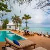 Warere Beach Hotel    4*