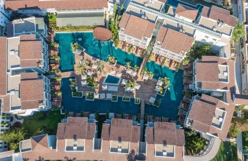 Lara Barut Collection 5*