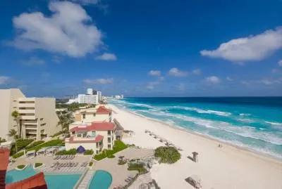 Grand Park Royal Cancun 5*