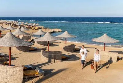 Three Corners Happy Life Beach Resort  4*