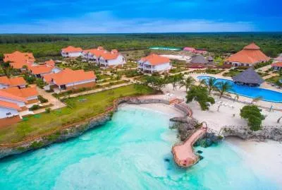 Azao Resort & Spa 4*