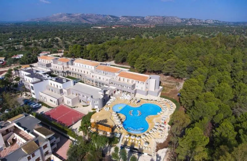 Futura Club Spiagge Bianche 4*