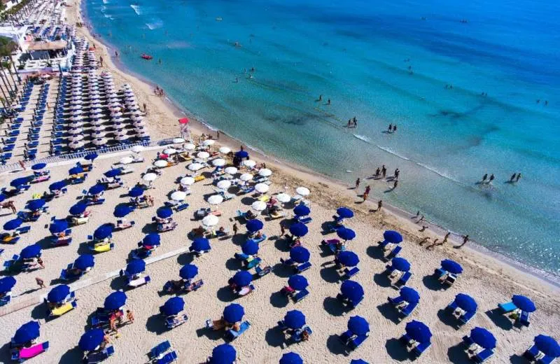 Futura Club Spiagge Bianche 4*