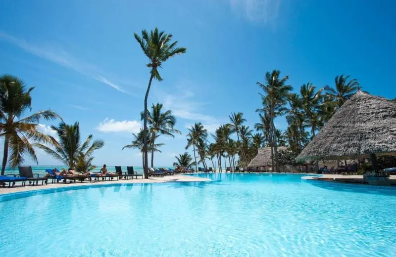 Karafuu Hotel Beach Resort  5*