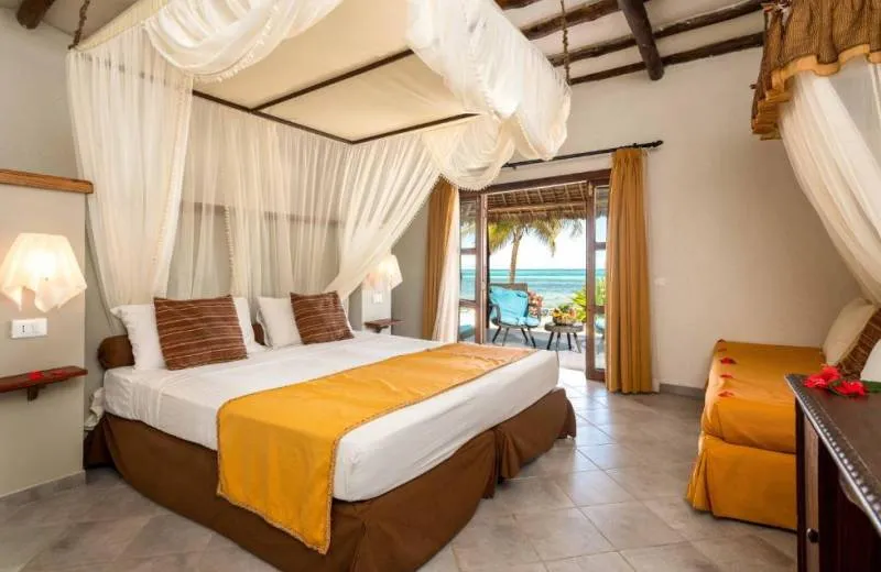 Karafuu Hotel Beach Resort  5*
