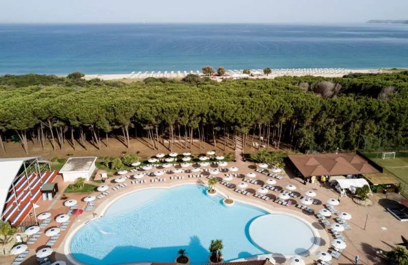 Nicotera Beach Village 4*