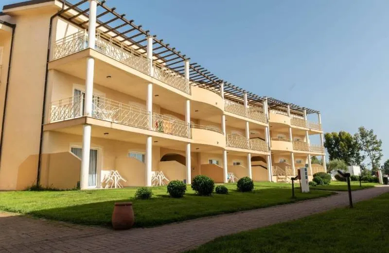 Nicotera Beach Village 4*