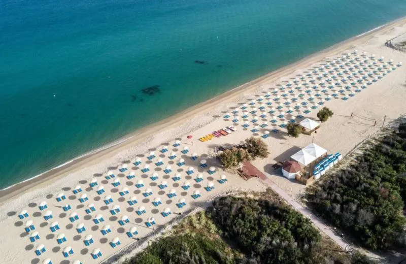 Nicotera Beach Village 4*