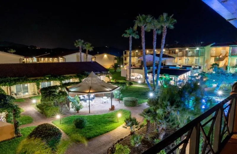 Nicotera Beach Village 4*