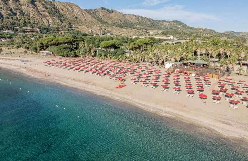 Club Esse Sunbeach 4*