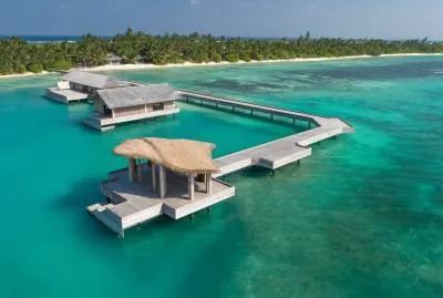 The Residence Maldives at Dhigurah 5*