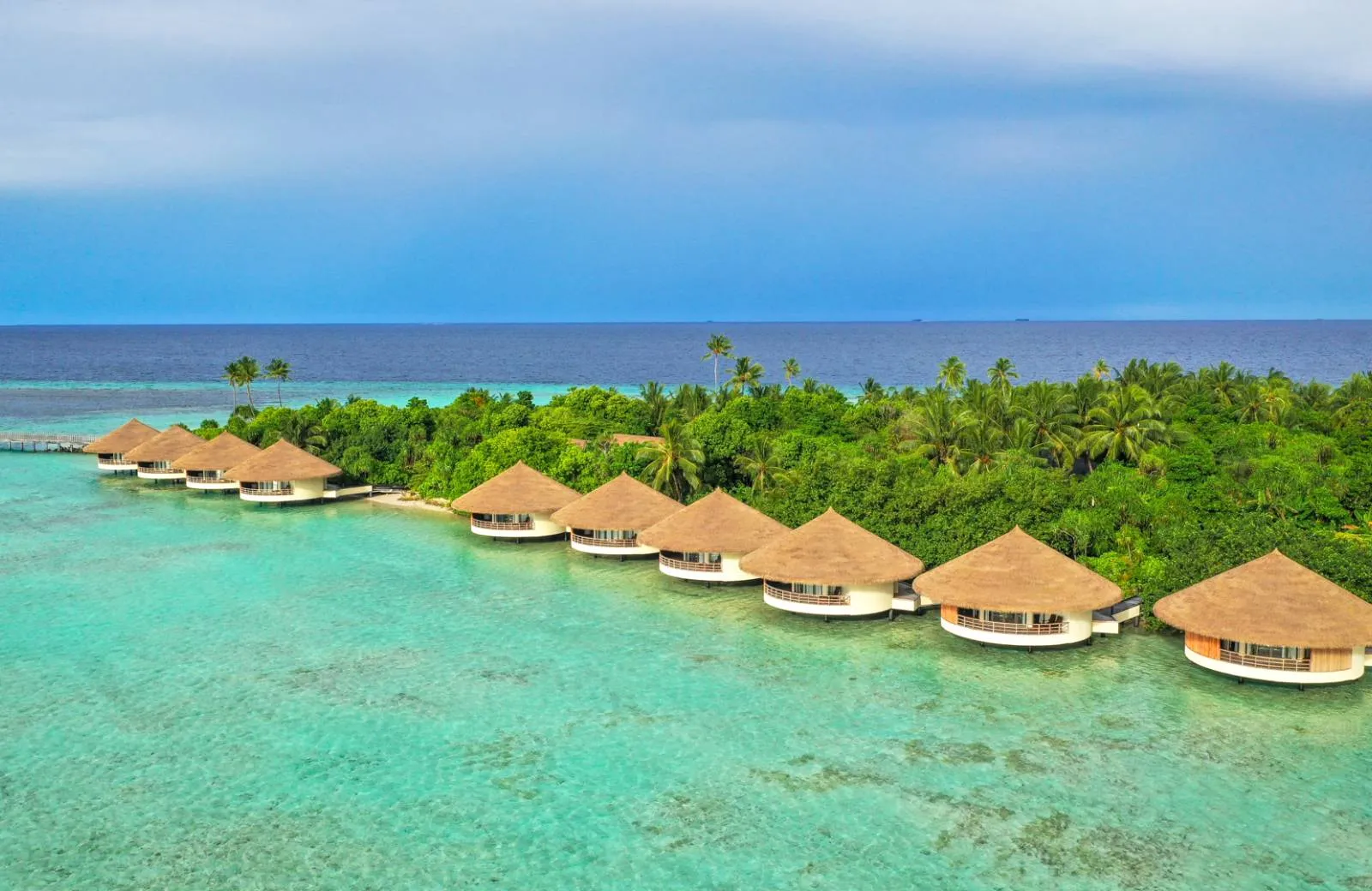The Residence Maldives at Dhigurah 5*