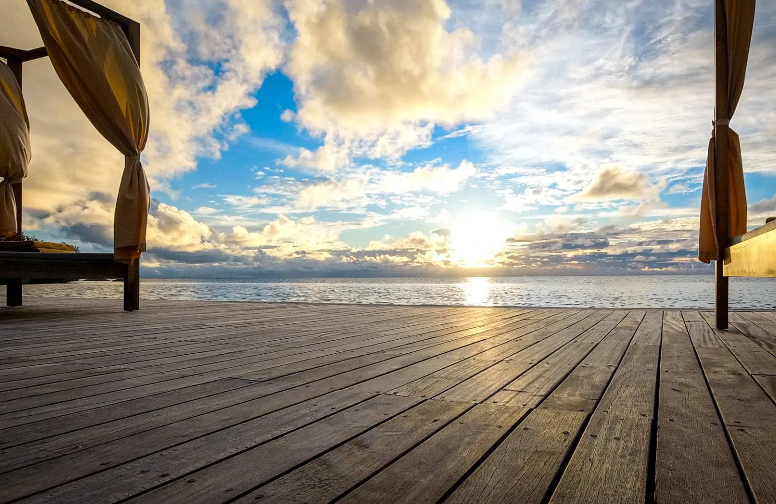 The Residence Maldives at Dhigurah 5*