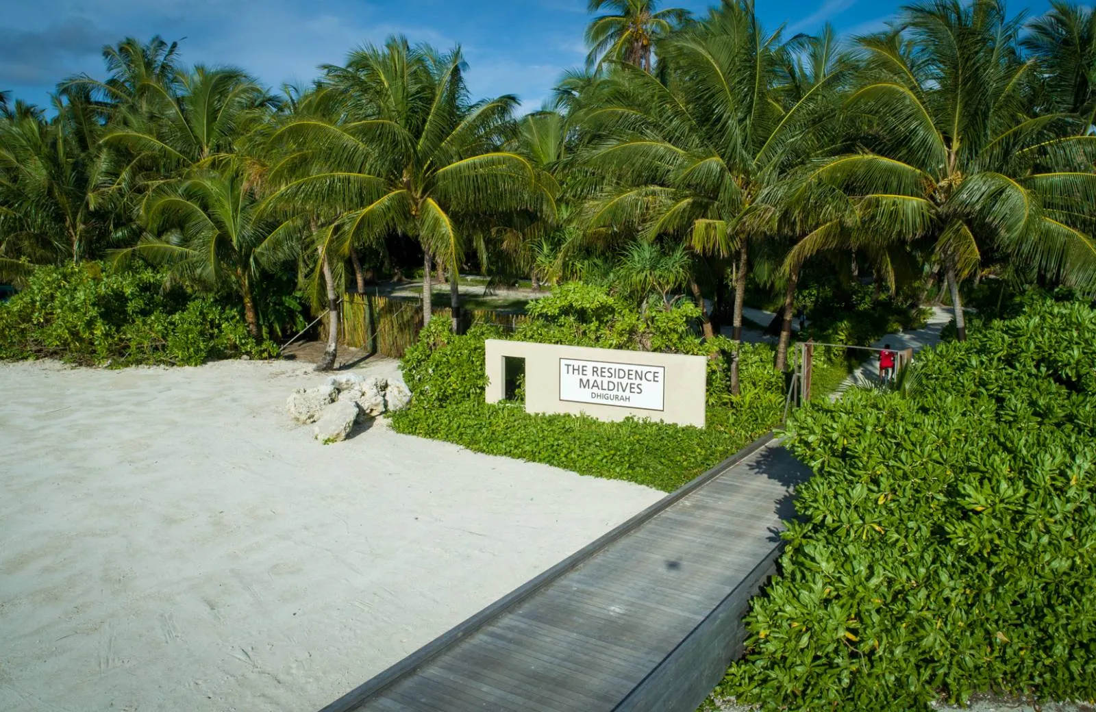 The Residence Maldives at Dhigurah 5*