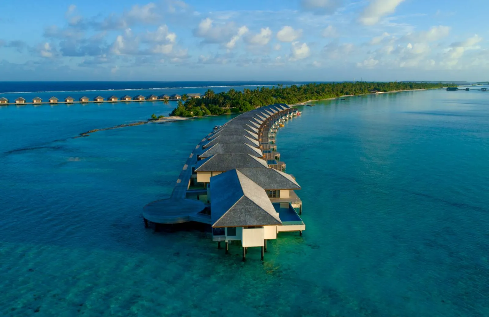 The Residence Maldives at Dhigurah 5*