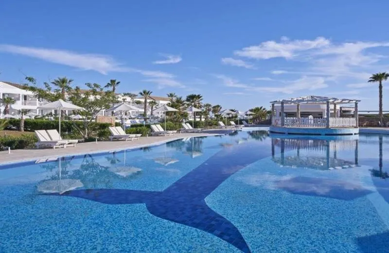 Sandy Beach Resort by Rizos Resorts 5*
