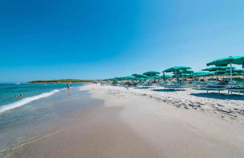 Valtur Sardegna Baia dei Pini Resort 4*