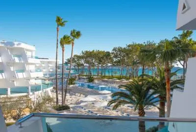 Iberostar Waves Playa de Muro  4*