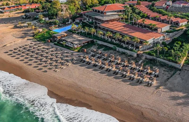 Adora Calma Beach Hotel  4*