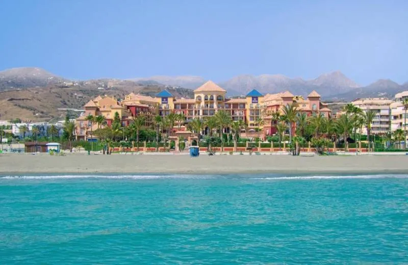 Iberostar Waves Malaga Playa  4*