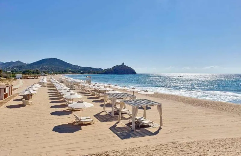 Baia di Chia Resort Sardinia, Curio Collection by Hilton 5*