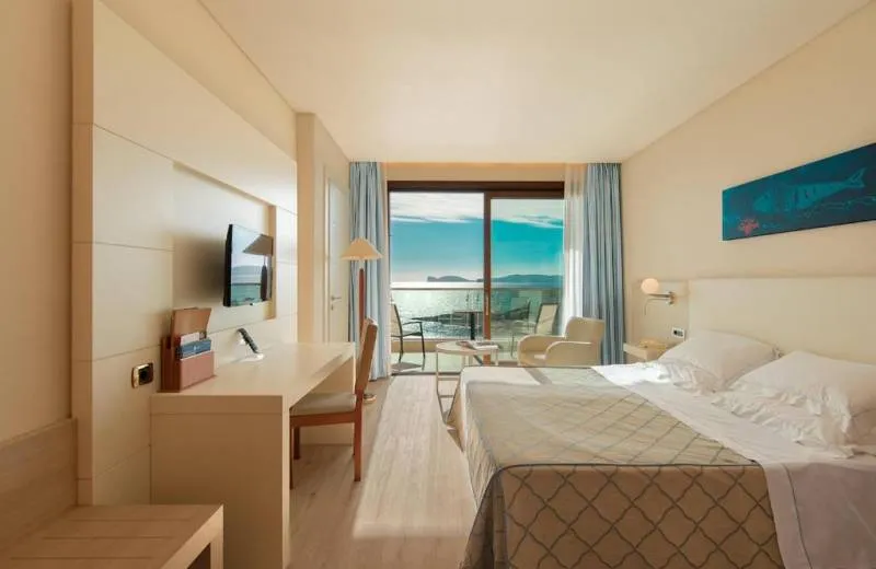 Smy Carlos V Wellness & Spa Alghero 5*