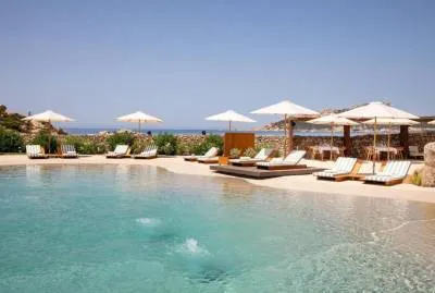 Mangia's Santa Teresa Sardinia, Curio Collection by Hilton 5*