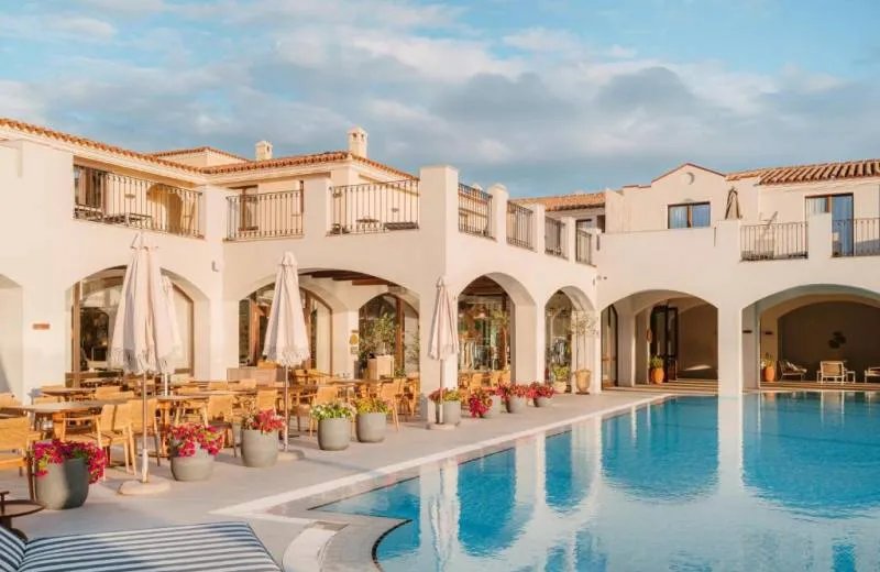 Mangia's Santa Teresa Sardinia, Curio Collection by Hilton 5*