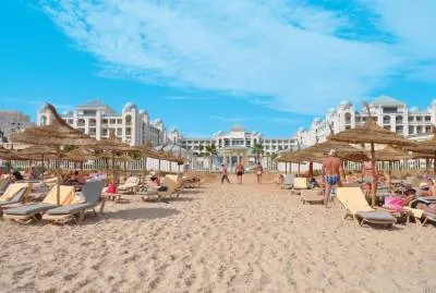  Hotel Concorde Green Park Palace 5*