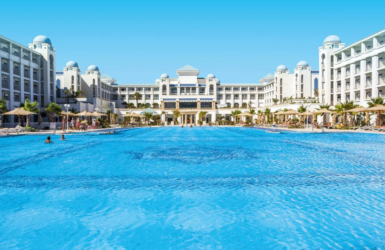  Hotel Concorde Green Park Palace 5*