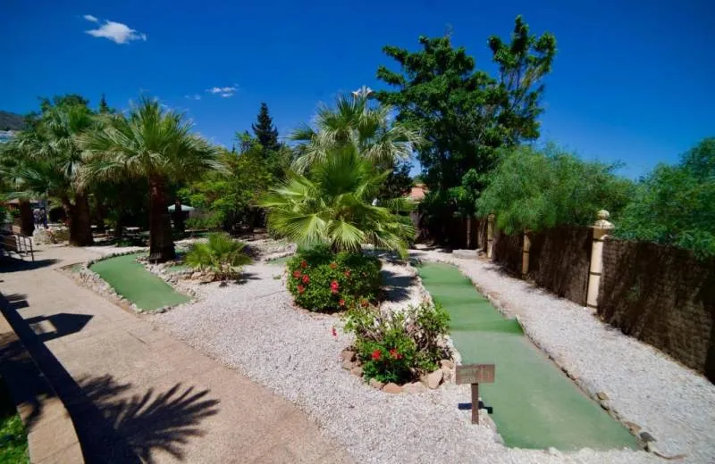 Holiday World Village, Affiliated by Meliá 4*