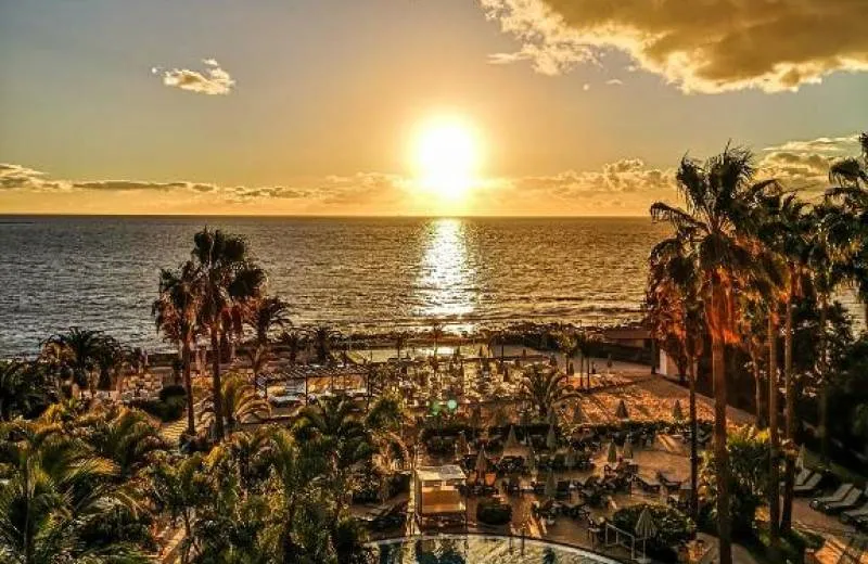 H10 Costa Adeje Palace Hotel 4*