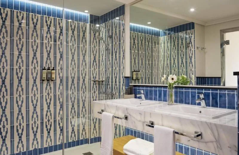 H10 Costa Adeje Palace Hotel 4*