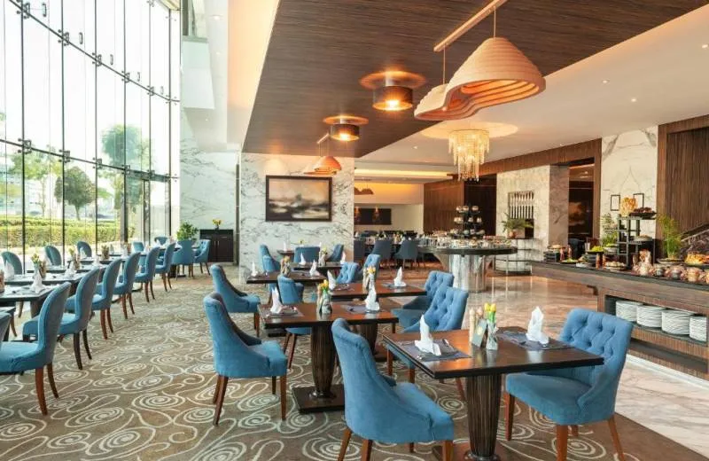 Voco Bonnington Dubai  5*