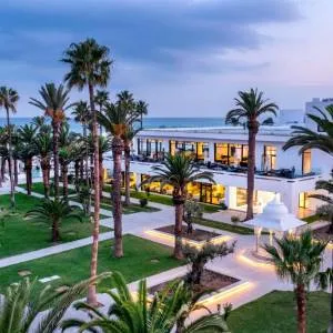 Les Orangers Garden Villas and Bungalows  5*
