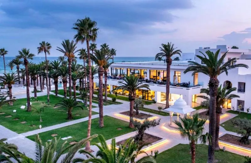 Les Orangers Garden Villas and Bungalows  5*