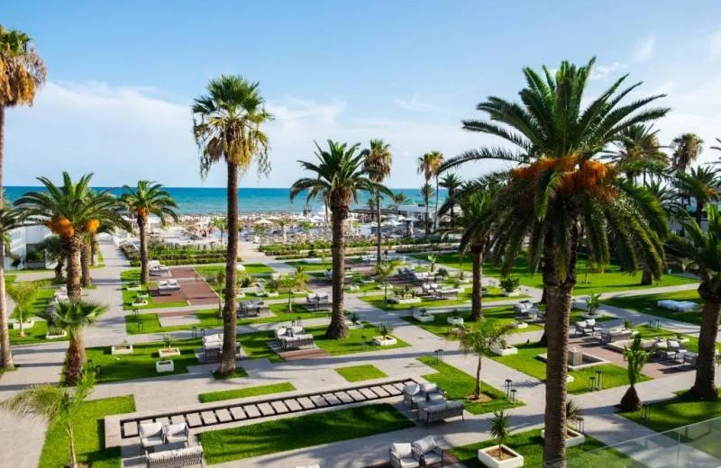 Les Orangers Garden Villas and Bungalows  5*