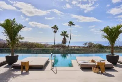 Royal Hideaway Corales Villas 5*