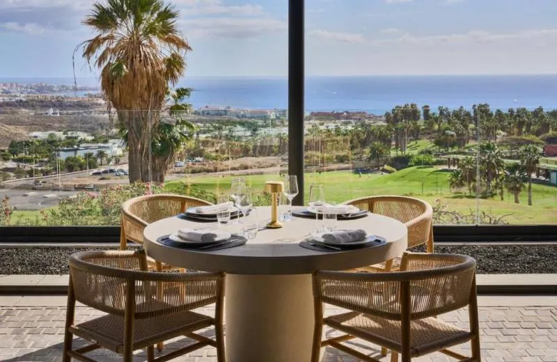 Royal Hideaway Corales Villas 5*